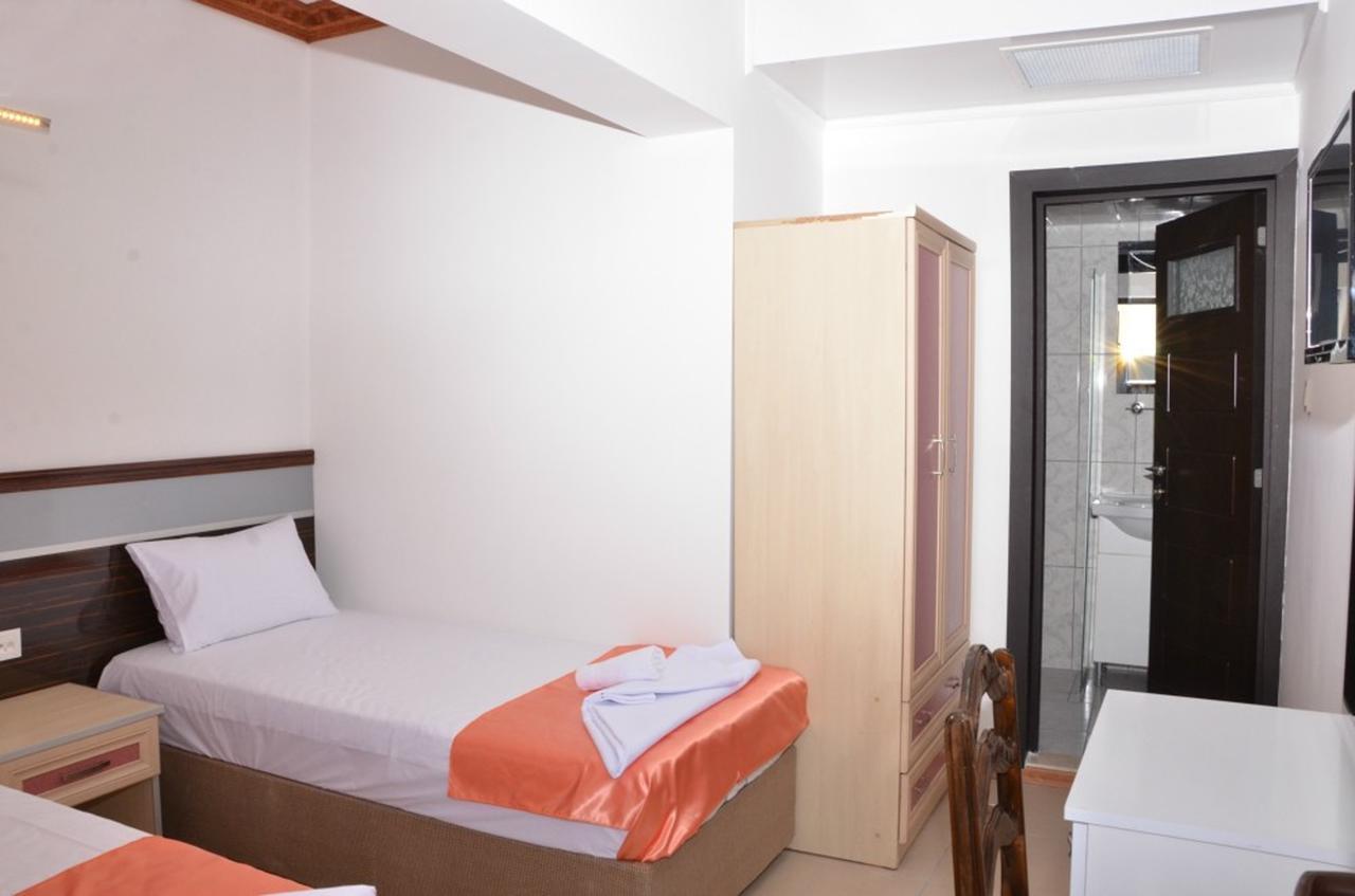 Oeren Konak Otel ภายนอก รูปภาพ