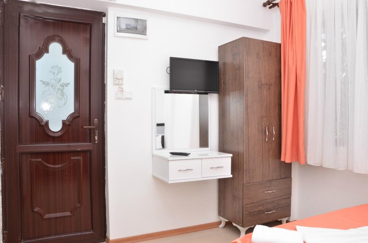 Oeren Konak Otel ภายนอก รูปภาพ